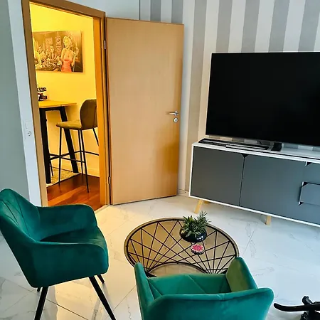 Bee61 * Langen Exklusiv Fuer 4 Personen *vollausstattung Mit Kueche* Inklusive Terrasse Apartment *