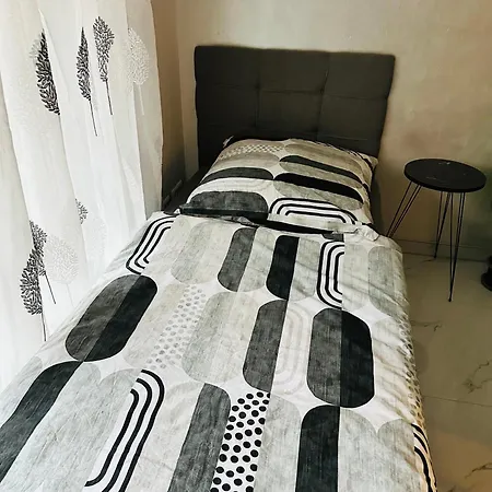 Bee61 * Exklusiv Für 4 Personen *vollausstattung Mit Küche* Inklusive Terrasse *