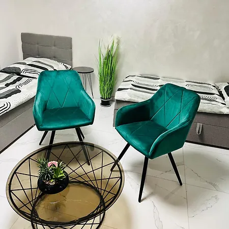 Bee61 * Exklusiv Für 4 Personen *vollausstattung Mit Küche* Inklusive Terrasse *