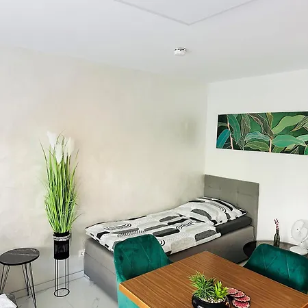 Bee61 * Exklusiv Für 4 Personen *vollausstattung Mit Küche* Inklusive Terrasse Apartment