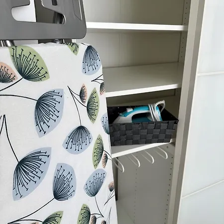 Bee61 * Exklusiv Für 4 Personen *vollausstattung Mit Küche* Inklusive Terrasse * Langen (Hessen)