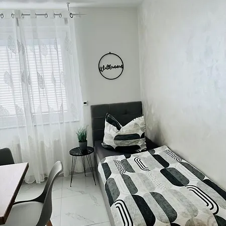 Bee61 * Exklusiv Fuer 4 Personen *vollausstattung Mit Kueche* Inklusive Terrasse Appartement *