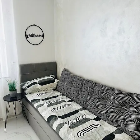 Bee61 * Langen Exklusiv Fuer 4 Personen *vollausstattung Mit Kueche* Inklusive Terrasse