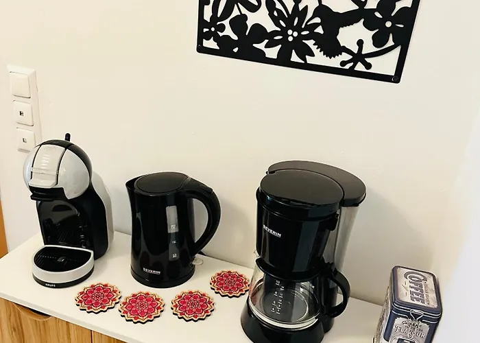 Bee61 * Exklusiv Fuer 4 Personen *vollausstattung Mit Kueche* Inklusive Terrasse Apartmán