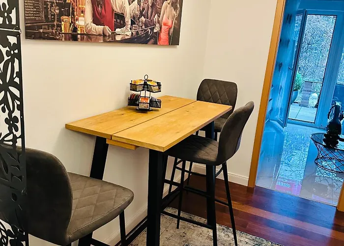 Bee61 * Exklusiv Fuer 4 Personen *vollausstattung Mit Kueche* Inklusive Terrasse *