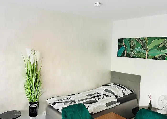 Bee61 * Exklusiv Fuer 4 Personen *vollausstattung Mit Kueche* Inklusive Terrasse Apartmán