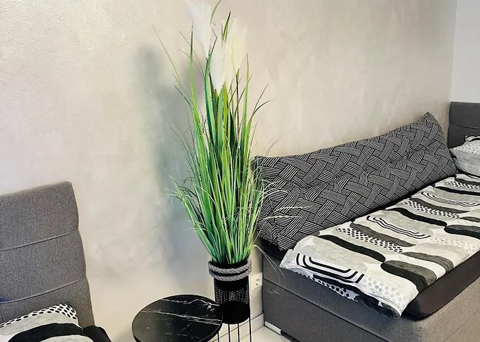 Bee61 * Exklusiv Fuer 4 Personen *vollausstattung Mit Kueche* Inklusive Terrasse Apartmán *